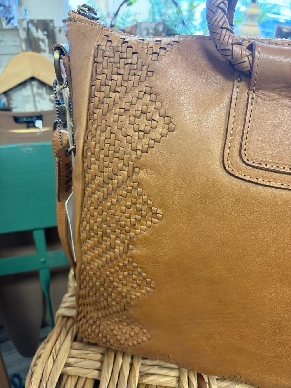 HOBO Sheila Large Satchel Harvest Wheat - Picture 2 of 2